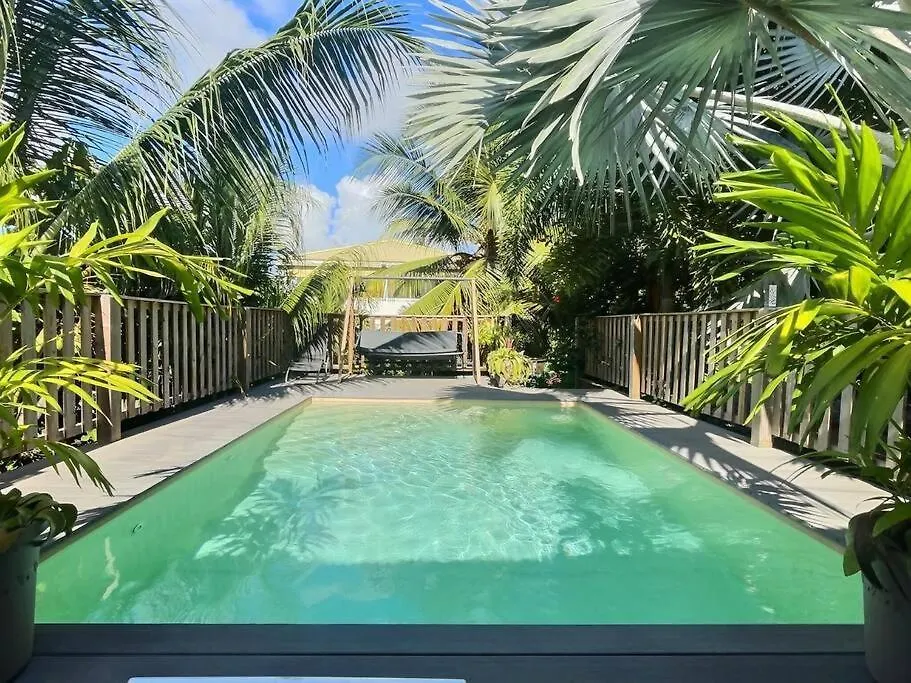Appart Lumineux En Hauteur Avec Piscine Saint-Francois